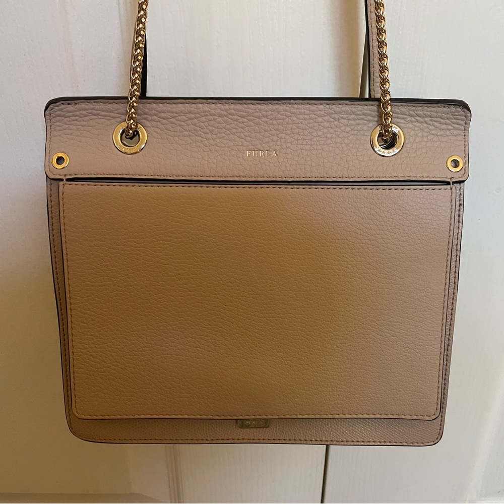 Furla Bag. - Picture 4 of 15